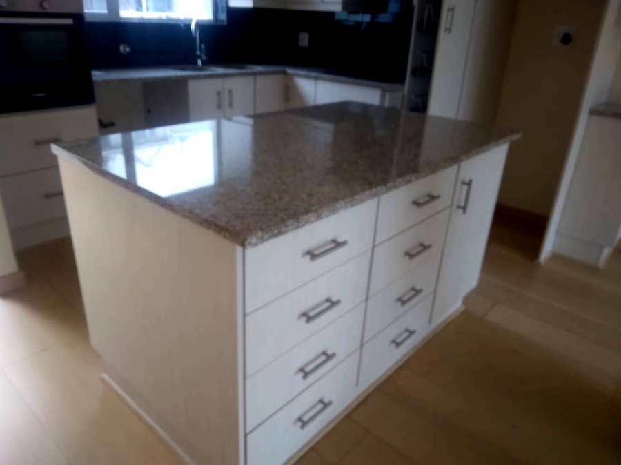 To Let 3 Bedroom Property for Rent in De Bakke Western Cape